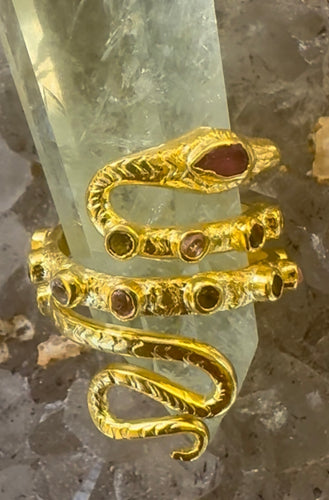 Snake tourmaline