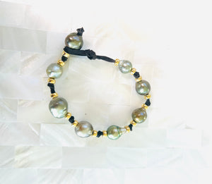 Tahitian love bracelet