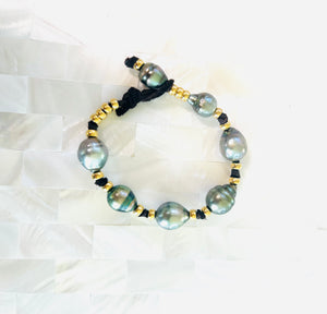 Tahitian love bracelet